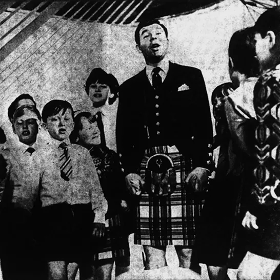 With Aberdeen schoolchildren in The Songs of Scotland, 1968